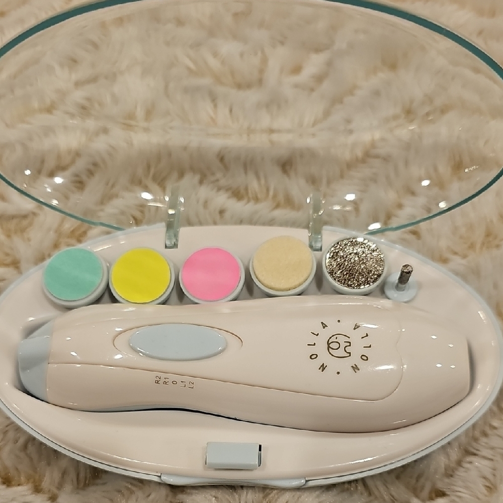 Nolla Electric Nail Trimmer - White and Blue - Picture 5 of 7